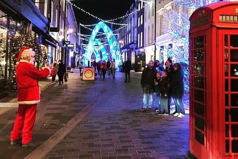 London Private Weihnachtsbeleuchtung Taxitour mit Abholung