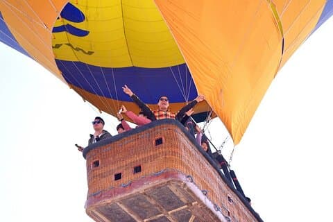 Lyxig luftballongflygning över Luxor