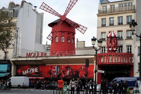 Privat Paris City Tour med en professionel guide. Komfortabel overførsel inkluderet