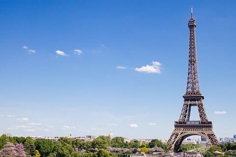 Acesso da Torre Eiffel ao Summit com anfitrião