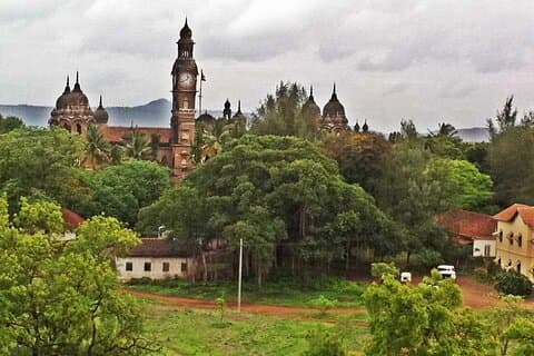 Goa nach Belgaum, Kolhapur und Radhanagari Wildlife Sanctuary