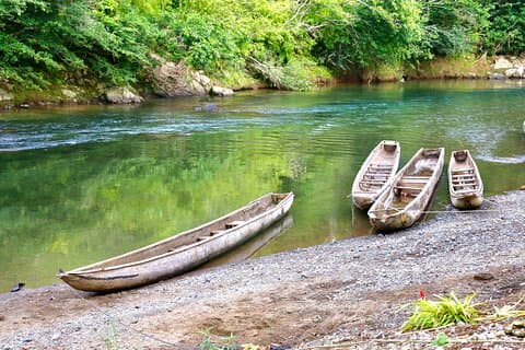 Excursión privada de un día a un pueblo emberá