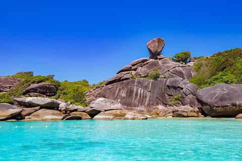 Excursion de plongée avec tuba aux îles Similan en catamaran à voile de Phuket