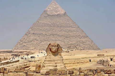 Excursão privada de meio dia às pirâmides de Giza do Cairo