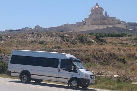 Flyplasstransport (privat gruppe opptil 15 personer)