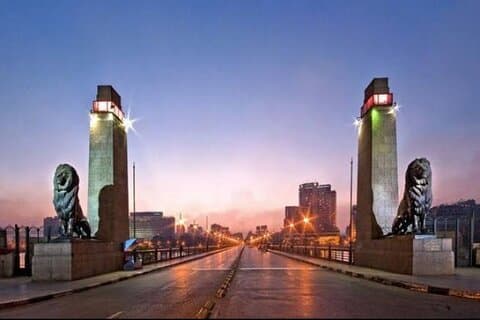 El Cairo de noche con City Tour privado