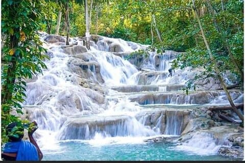 Gecombineerde tour paardrijden, Blue Hole en River Tubing