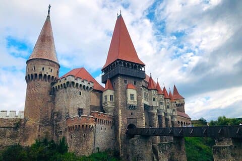 Sibiu - Timisoara transfer, Visit at Corvins Castle and City Tour in Timisoara