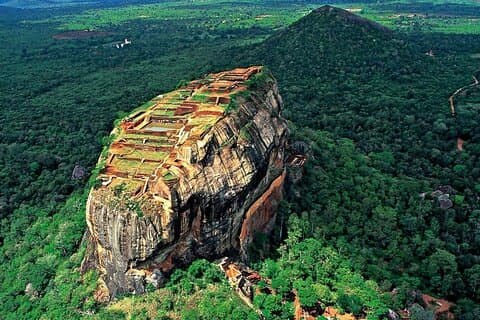 Private Day tour from Kandy to Sigiriya, Dambulla & Polonnaruwa