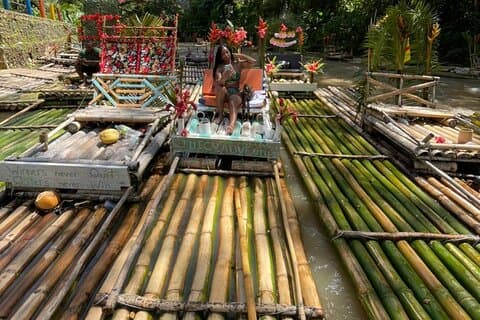 Lethe Bamboo Rafting avec massage des pieds à la pierre de chaux