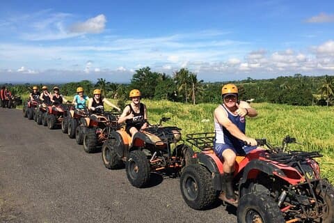 Excursion privée d'une journée complète en quad à Zanzibar