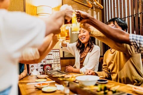 Kyoto mat- og drikketur med en lokal: privat tilpasset Izakaya-opplevelse