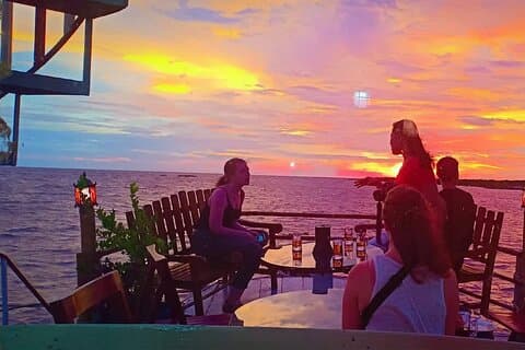 Kompong Phluk : due villaggi e un lago Tonlé Sap speciale al tramonto