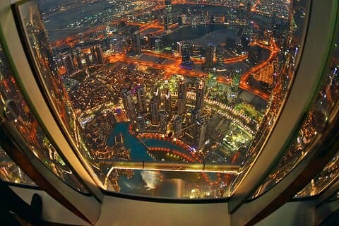 Enjoy Amazing Dubai Burj Khalifa Entry Ticket & 3 Course Dinner