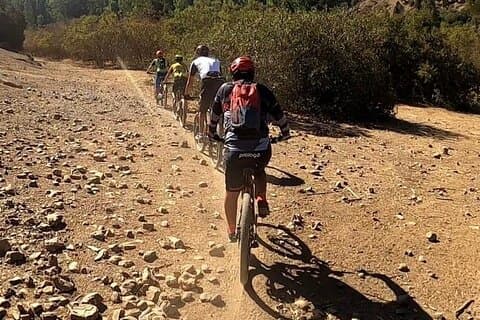 Fietstocht naar het Atlasgebergte en het Berberdorp vanuit Marrakech