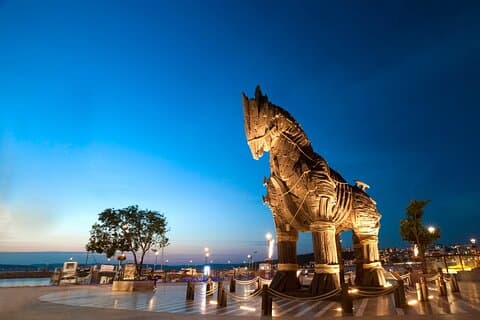 Private 2-Day Guided Gallipoli and Troy Tour from Istanbul (Up to 4 Person)