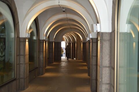 Det finns mer till Moorgate: A Self-Guided Audio Tour