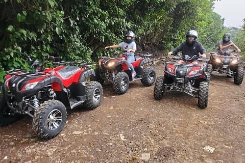 Tour Guiado en Cuatrimoto Laguna Verde de Apaneca en El Salvador