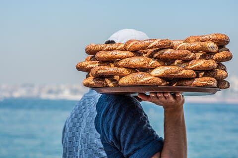 Geboren am Bosporus: Erkundung dreier unterschiedlicher Stadtteile am Wasser
