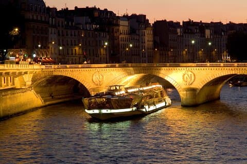 Bateaux-Mouches® New Year's Eve Special Dinner Cruise in Paris