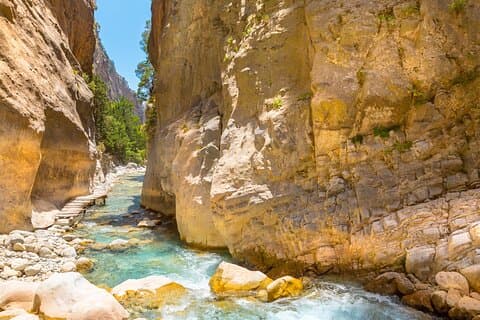 Full-Day Samaria Gorge Hiking Tour from Heraklion