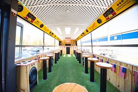 Expérience privée en bus de fête à Nashville (jusqu'à 35 invités)