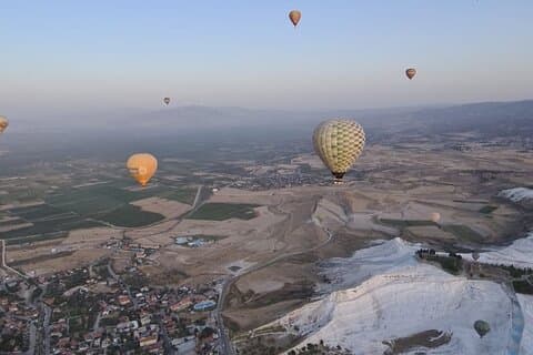 Experiência de Pamukkale Sunrise Balloon Tour / Kusadasi