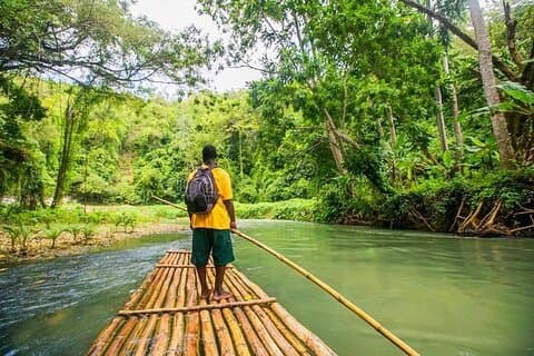 Flott elverafting med kalksteinsmassasje og Rasta Safari Experience Combo Tour