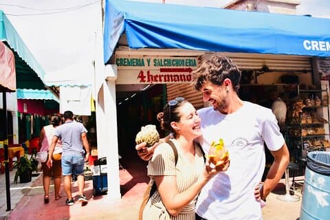 Cancun Private Foodies Market Tour und Street Food