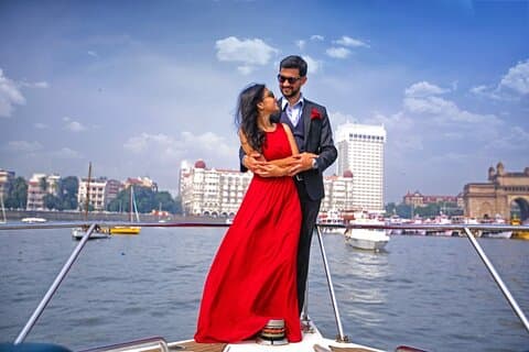 Candlelight Dining Experience for Two On a Yacht in Mumbai