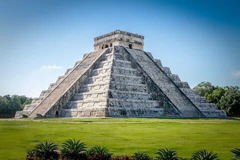 Chichen Itza & 2 Cenote & Valladolid van Playa del Carmen