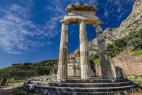 Exclusive Private Tour To Delphi Visit Delphi, Arachova, Monastery Osios Loukas