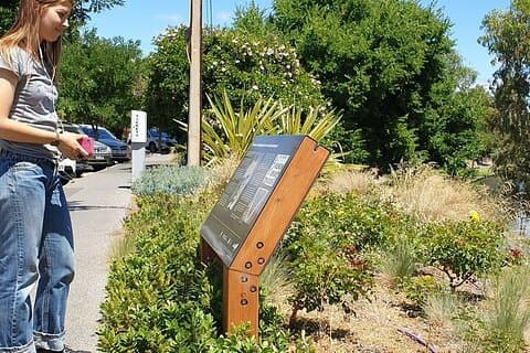 La storia strana di Adelaide: un tour audio autoguidato