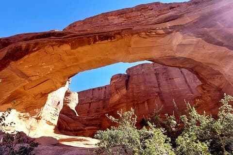 Moab 4x4 Off-Road Canyons + Hidden Arches NP Hike (No Crowds!)
