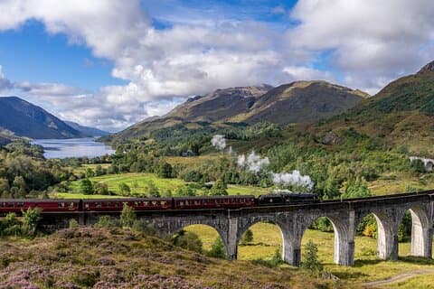 Glenfinnan Viaduct, Glencoe & Loch Shiel Tour from Edinburgh