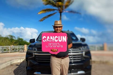 Fra Cancun Lufthavn til Costa Mujeres (luksustransport) tur-retur