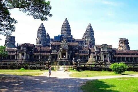 Tour en coche privado por Siem Reap : Gran Circuito de Angkor (Medio día)