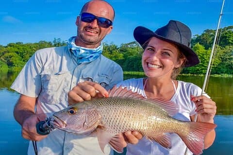 Pesca in laguna a Bentota