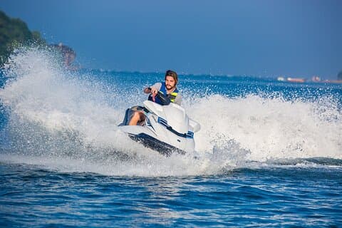 Esperienza di moto d'acqua a Honolulu