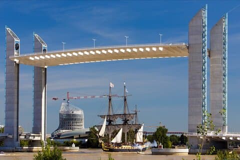 Visita guidata: Storia del porto di Bordeaux