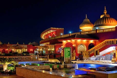 BUDGETTUR TIL Alf Leila Wa Leila Show i Hurghada