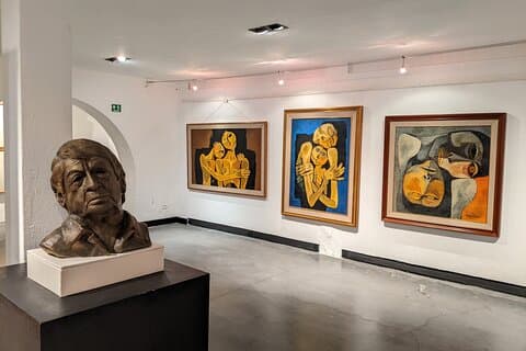 Ganztägige private Tour Erkunden Sie das Essen, die Kunst und die Kultur in Quito