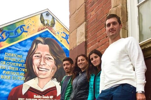 N0 1 Belfast black cab Irish and British mural 2hr private tour