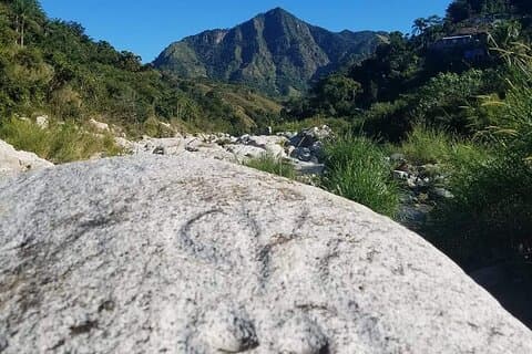 Privat rundvisning på White Canyon Ancestral Route i Utuado