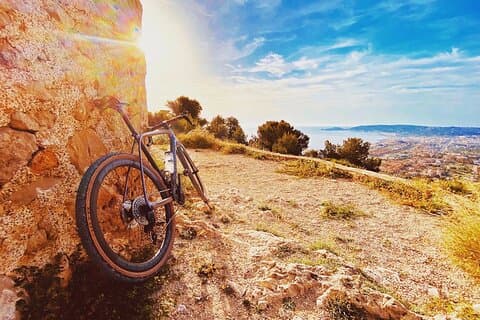 Maak kennis met Javea per gravelbike.