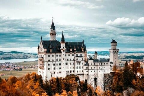 Tour privato di 3 giorni tra le attrazioni della Baviera, incluso il castello di Neuschwanstein da Monaco
