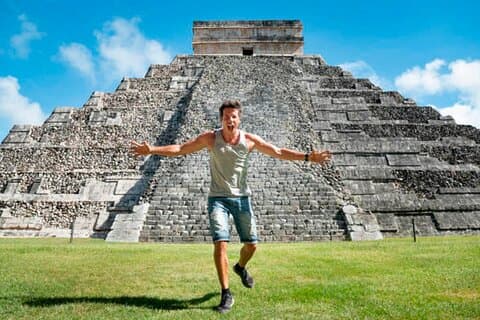 Chichen Classic, Cenote Chichikan & Valladolid from Tulum