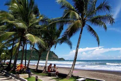 Shuttle-Service vom Flughafen San Jose nach Jaco Beach