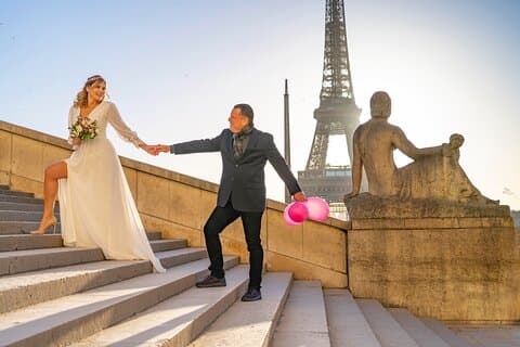 Paris Eiffel Tower Vows Renewal Ceremony - Photoshoot and Video