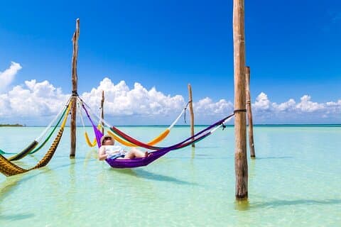 Holbox och Cenote med transfer till Riviera Maya